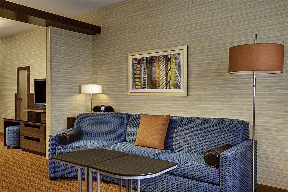 Fairfield Inn & Suites Dallas Lewisville Exterior photo